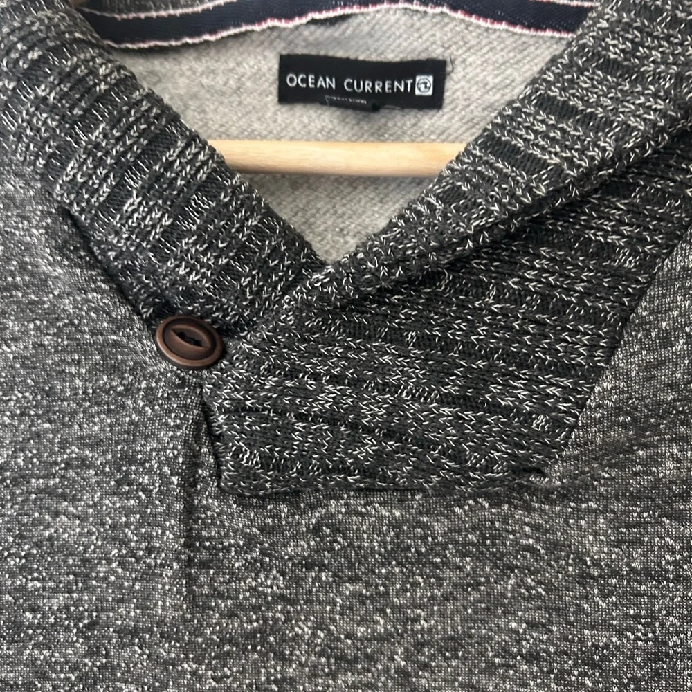 Ocean Current Men’s Large Charcoal Gray Sweat